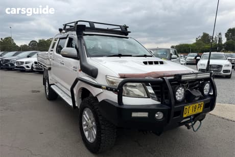 White 2012 Toyota Hilux Dual Cab Pick-up Sr (4X4)