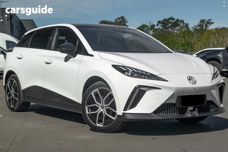 White 2024 MG MG4 Hatchback Essence 64