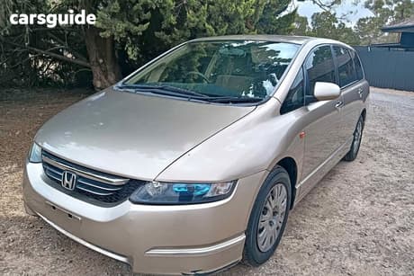 Gold 2004 Honda Odyssey Wagon