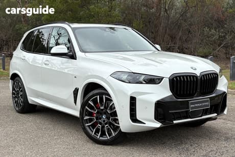White 2025 BMW X5 Wagon Xdrive30D Shadow Edition Mhev
