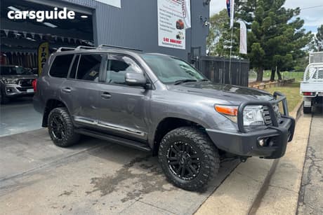 Grey 2013 Toyota Landcruiser Wagon Sahara (4X4)