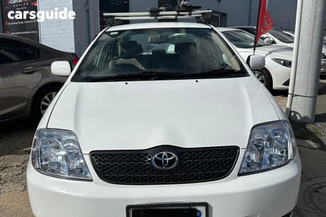 White 2003 Toyota Corolla Sedan Ascent
