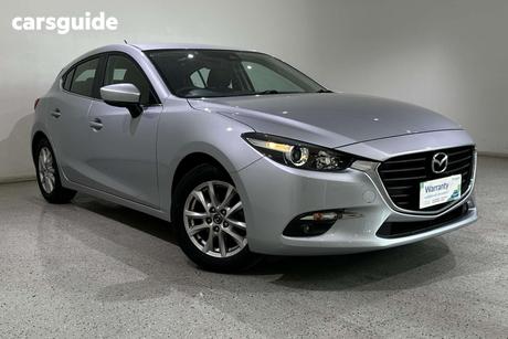 Silver 2018 Mazda 3 Hatchback Touring