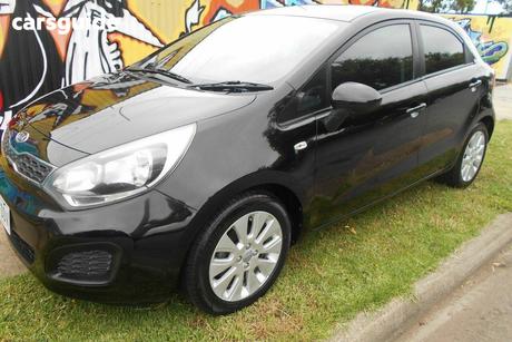 Black 2011 Kia RIO Hatchback S
