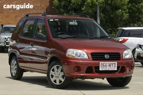 Red 2002 Suzuki Ignis Hatchback Gl