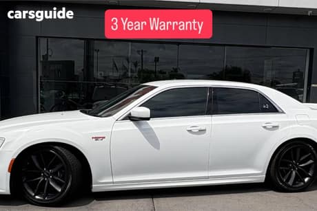 White 2021 Chrysler 300 Sedan Srt Core