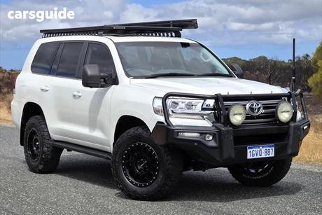 White 2019 Toyota Landcruiser Wagon Lc200 Vx (4X4)