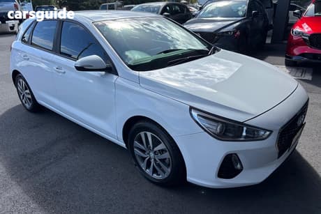 White 2017 Hyundai I30 Hatchback Active