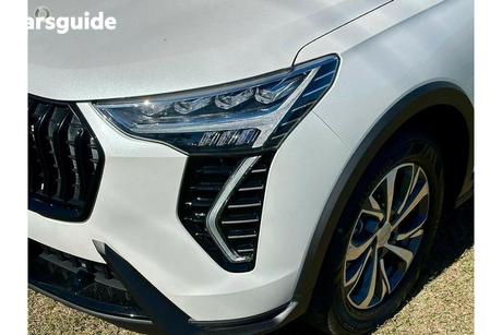 White 2025 GWM Haval Jolion Wagon Lux