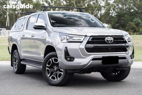 Silver 2022 Toyota Hilux Double Cab Chassis Sr5 (4X4)