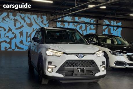 White 2022 Toyota Raize SUV Z (HYBRID) A202A