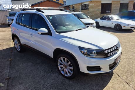 White 2015 Volkswagen Tiguan Wagon 118 Tsi (4X2)