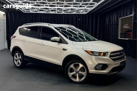 White 2016 Ford Escape Wagon Trend (Fwd)