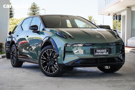 Green 2024 Zeekr X Wagon (Awd)