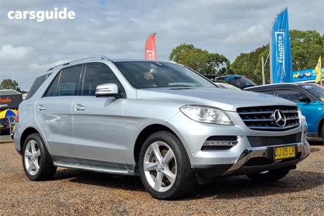 Silver 2012 Mercedes-Benz ML250 Wagon Cdi Bluetec (4X4)