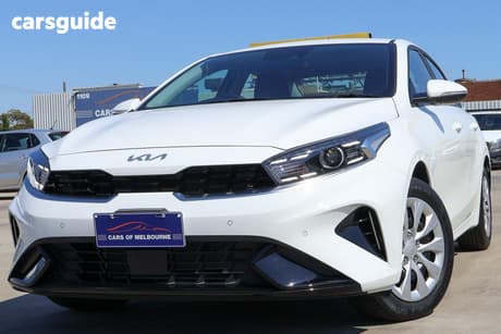 White 2022 Kia Cerato Sedan S
