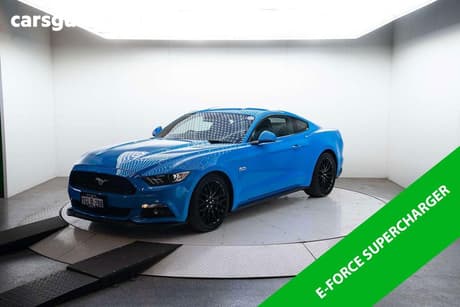 Blue 2017 Ford Mustang Coupe Fastback Gt 5.0 V8