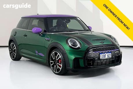Green 2022 Mini Cooper Hatchback Jcw Mini Yours 3D Hatch