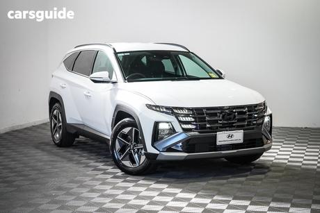 White 2025 Hyundai Tucson Wagon Elite Hybrid (Fwd)