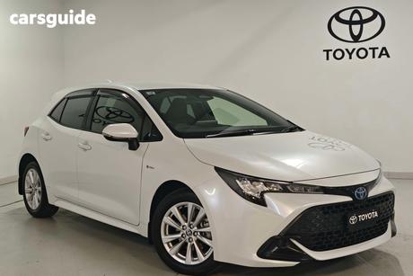 White 2024 Toyota Corolla Hatchback Ascent Sport Hybrid