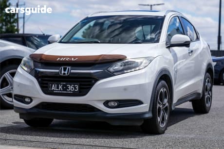 White 2017 Honda HR-V Wagon Vti-L