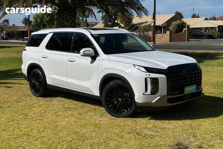 White 2023 Hyundai Palisade Wagon Elite (7 Seat)
