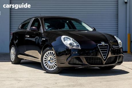 Black 2013 Alfa Romeo Giulietta Hatchback Distinctive