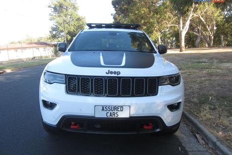 White 2017 Jeep Grand Cherokee SUV WK