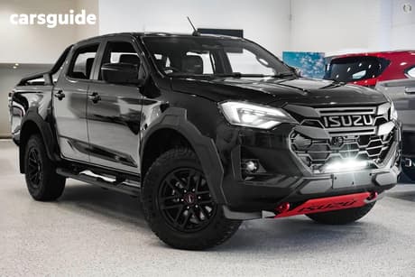 Black 2025 Isuzu D-MAX Crew Cab Utility Blade
