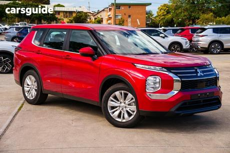Red 2025 Mitsubishi Outlander Wagon Es 5 Seat (2Wd)