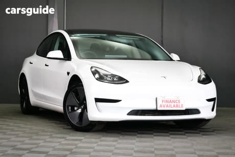 White 2022 Tesla Model 3 Sedan Rear-Wheel Drive
