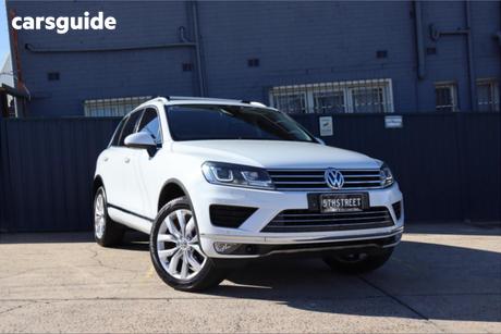 White 2015 Volkswagen Touareg Wagon V6 Tdi