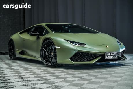 Green 2017 Lamborghini Huracan Coupe Lp 610-4