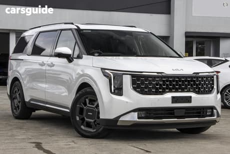 White 2025 Kia Carnival Wagon Gt-Line Hev