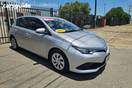 Silver 2017 Toyota Corolla Hatchback Ascent