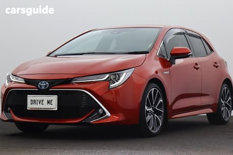Red 2020 Toyota Corolla Hatchback Zr (Hybrid)