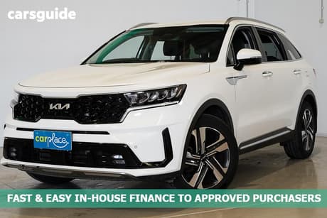 White 2023 Kia Sorento Wagon Sport+ 7 Seat