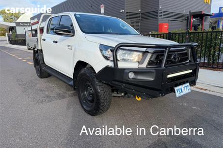 White 2021 Toyota Hilux Double Cab Chassis Sr (4X4)