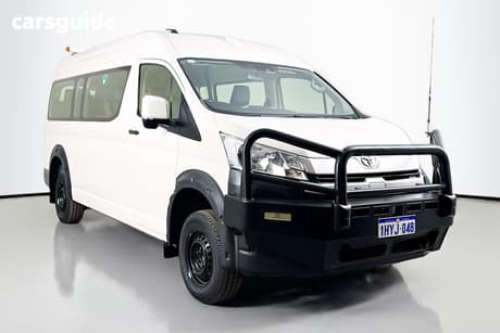 White 2023 Toyota HiAce Bus Slwb Commuter (12 Seats)