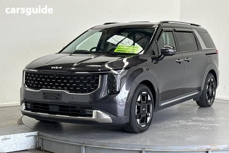 Grey 2024 Kia Carnival Wagon Gt-Line