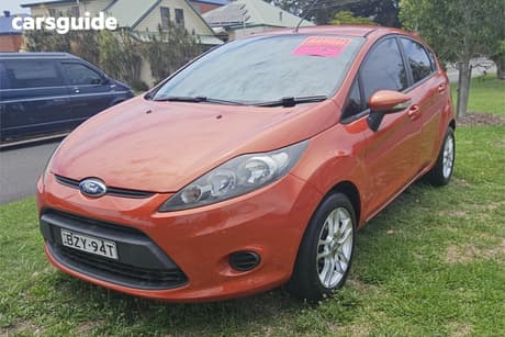 Orange 2011 Ford Fiesta Hatchback Cl