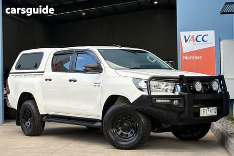 White 2020 Toyota Hilux Double Cab Pick Up Sr (4X4)