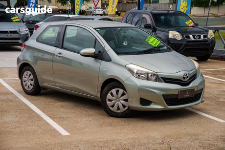 Silver 2011 Toyota Yaris Hatchback Yr