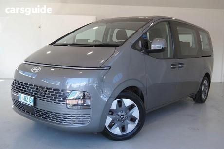 Grey 2022 Hyundai Staria Wagon