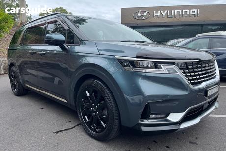 Blue 2021 Kia Carnival Wagon Platinum