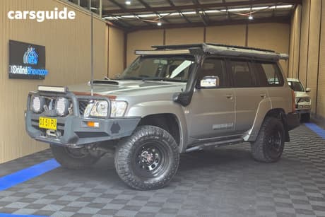 Silver 2010 Nissan Patrol Wagon St (4X4)