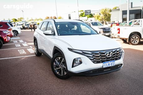 White 2023 Hyundai Tucson Wagon Elite (Awd)