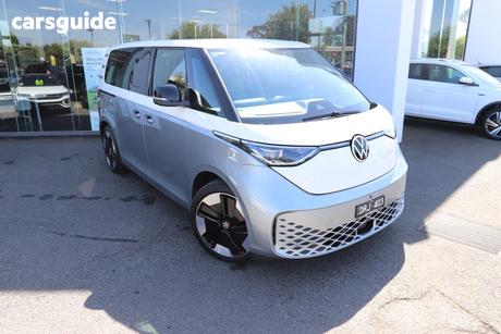 White 2025 Volkswagen ID. Buzz Wagon Pro Swb