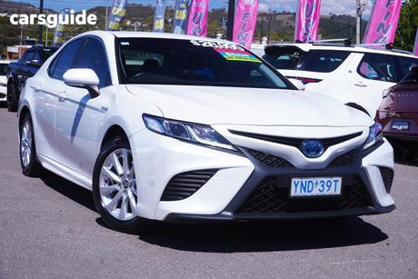 White 2019 Toyota Camry Sedan Ascent Sport (Hybrid)