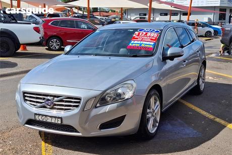 Silver 2012 Volvo V60 Wagon T5 Teknik